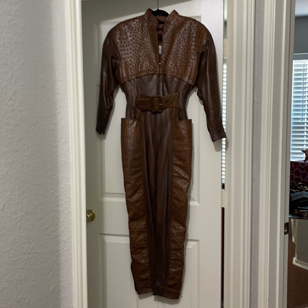Jean Claude Jittois Outfit